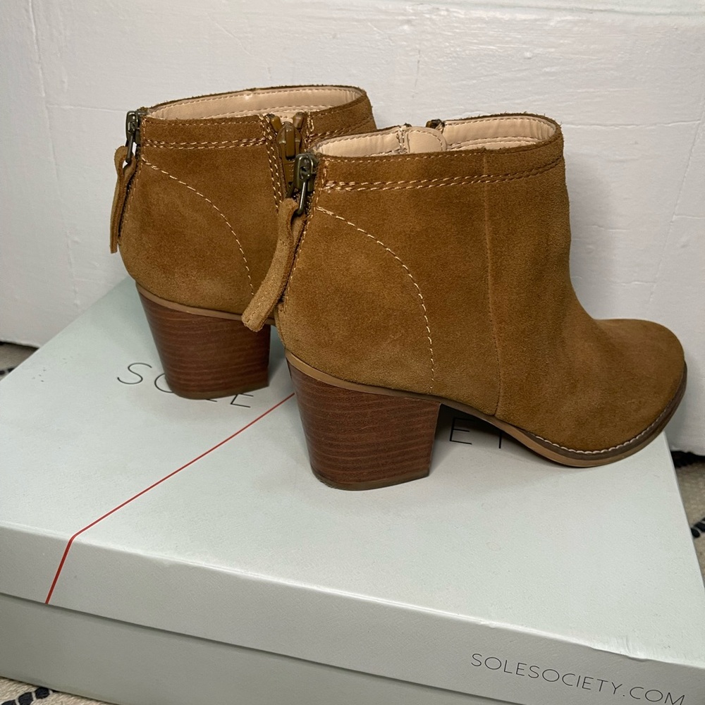 Sole Society Cognac Booties sz 5.5